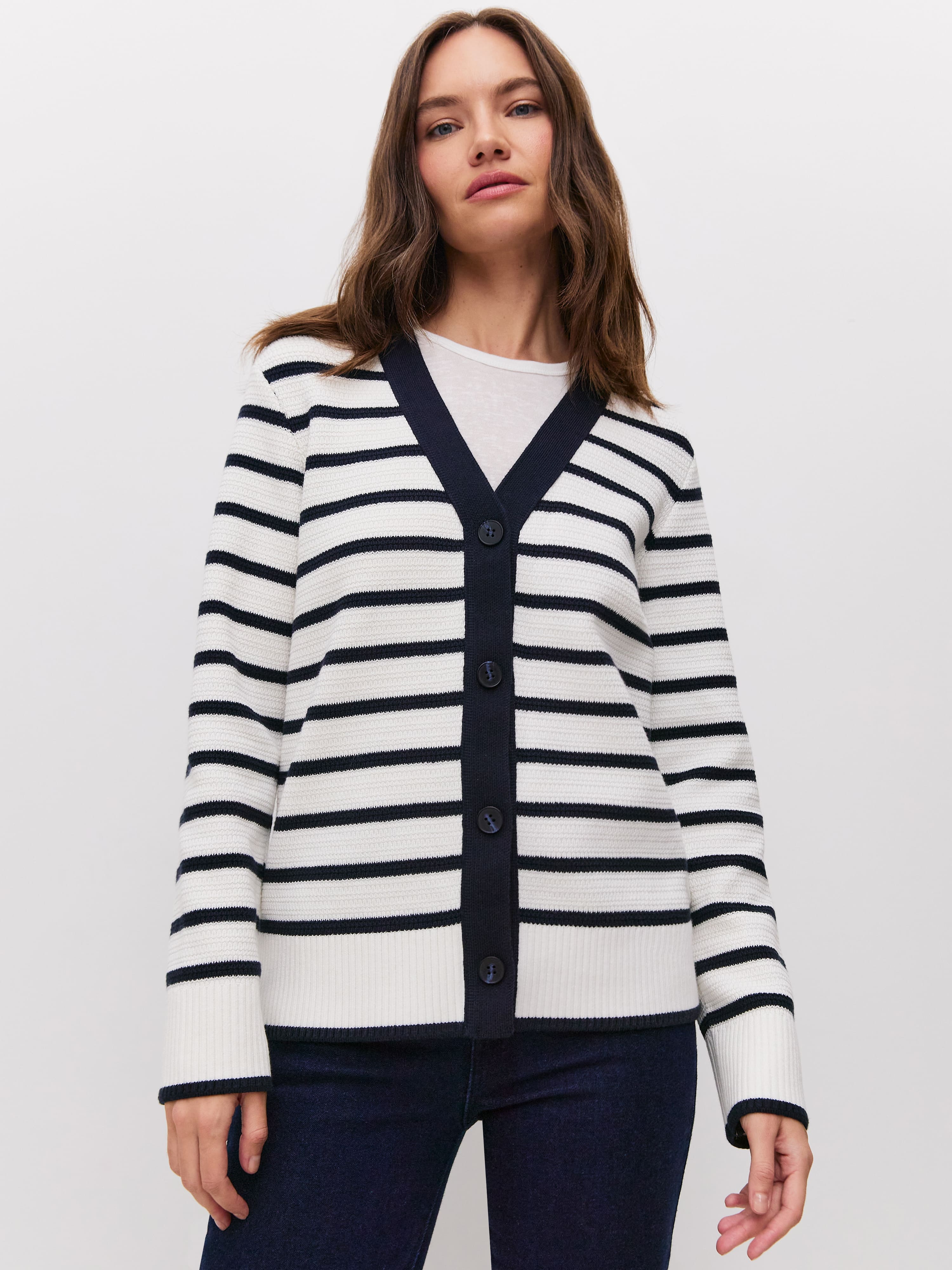 Ева кардиган трикотажный (белый, 44-46)