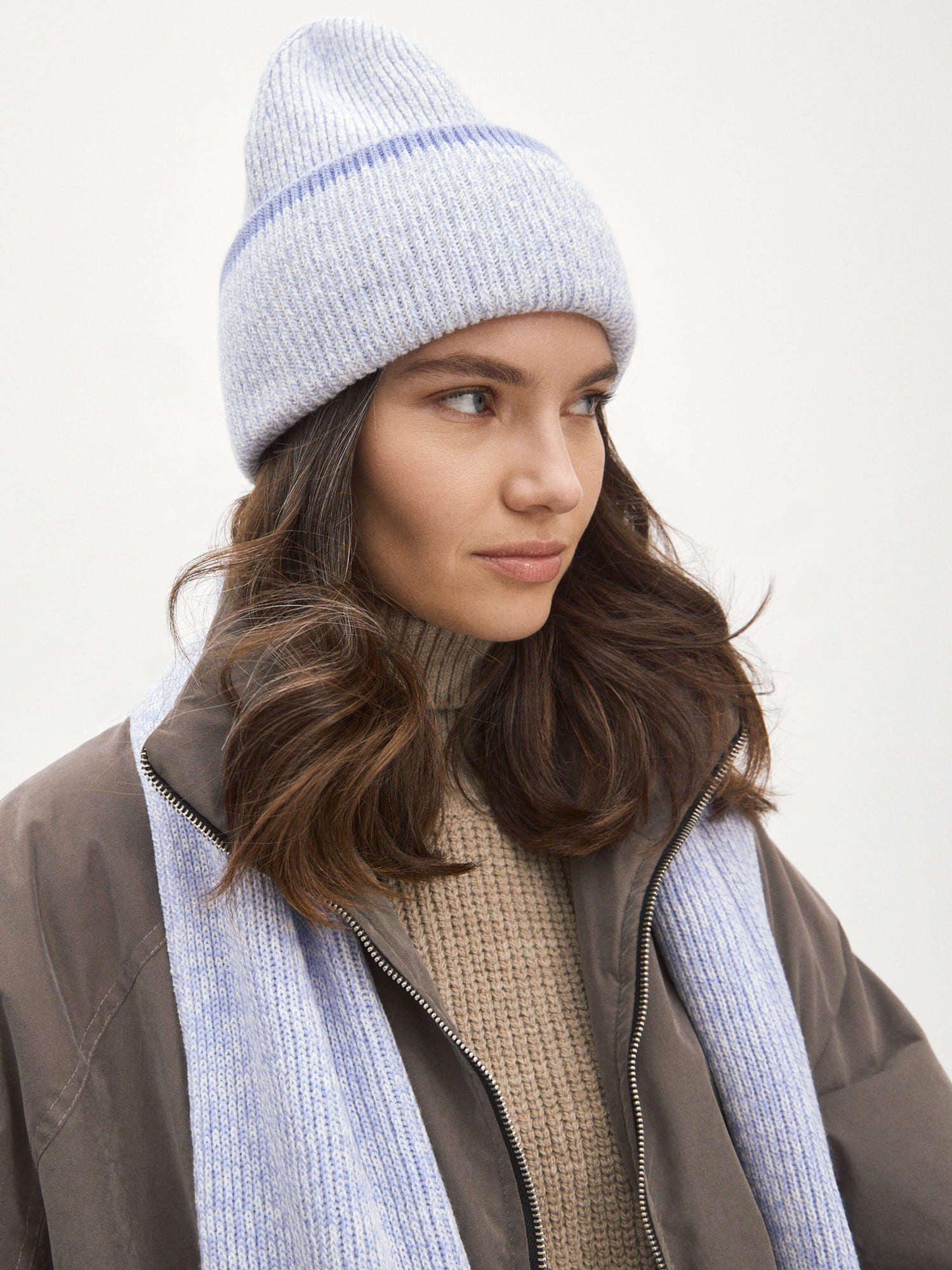Бредли комплект (шапка+шарф) трикотажный (голубой/белый)