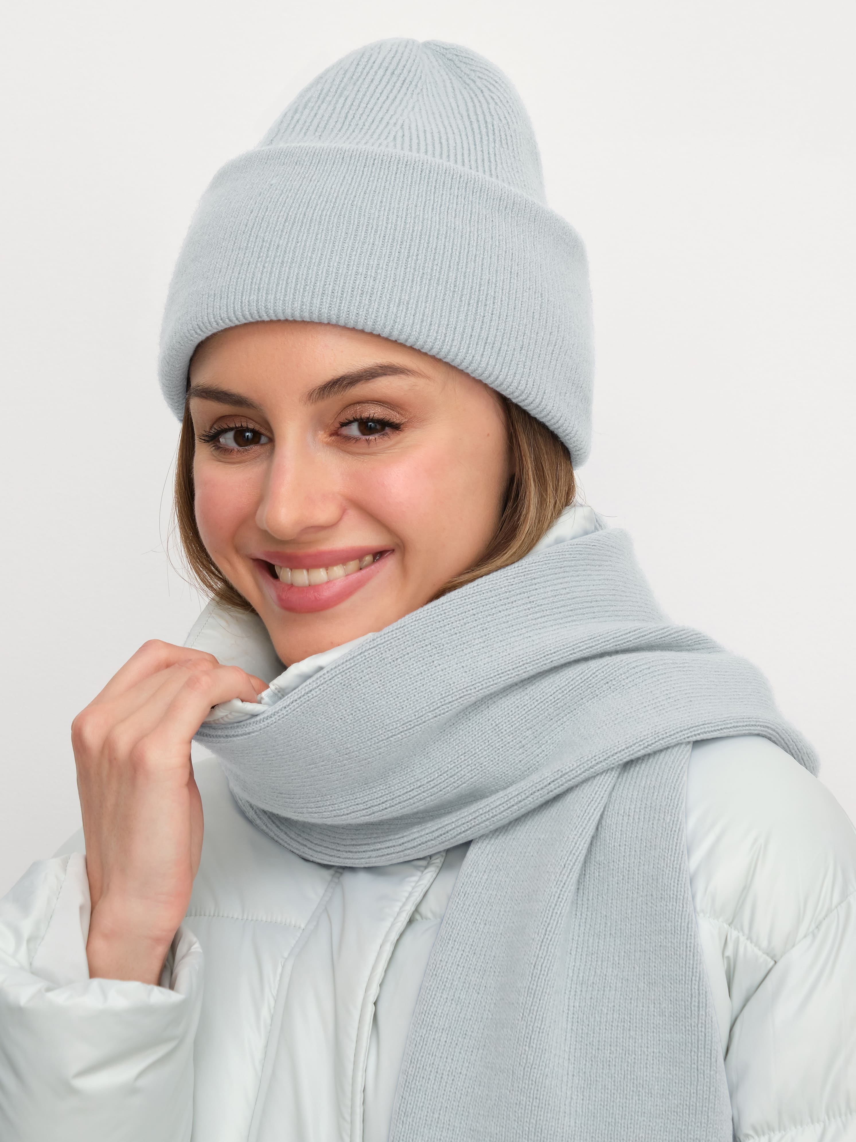Квартет комплект (шапка+шарф) трикотажный (св.серый, 56-58)