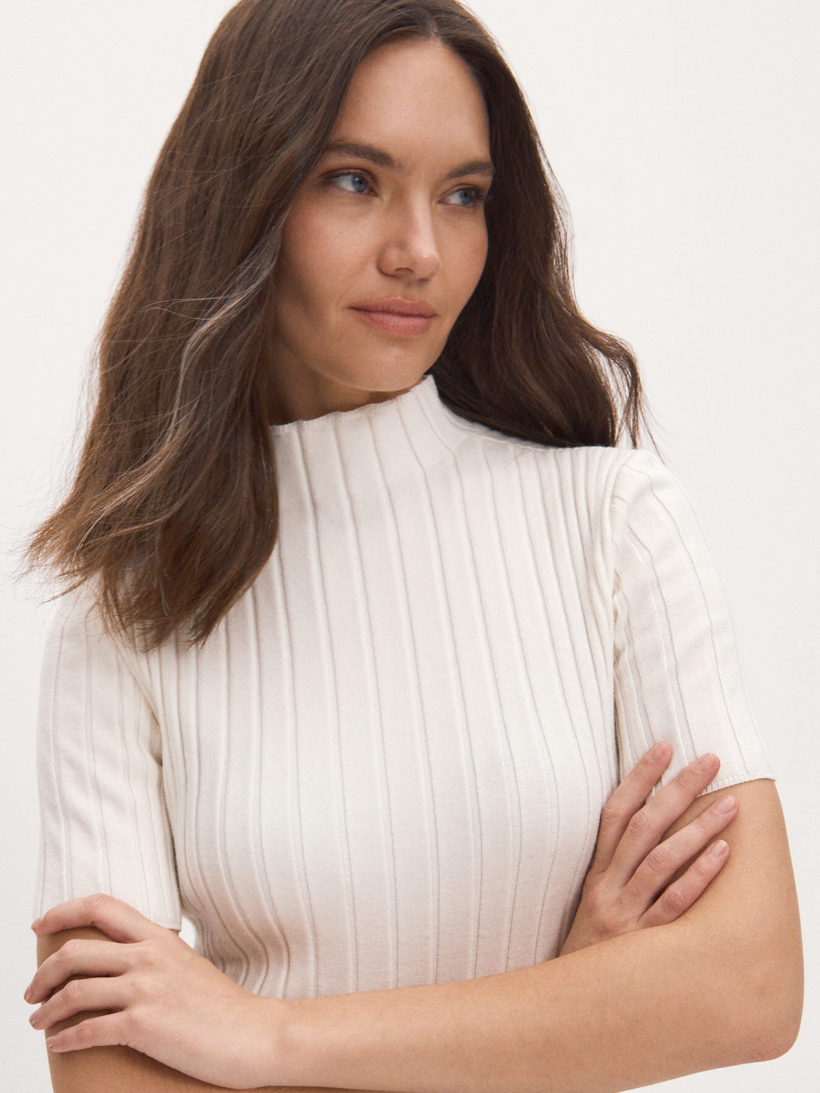 Дайси водолазка трикотажная (белый, 44-46)