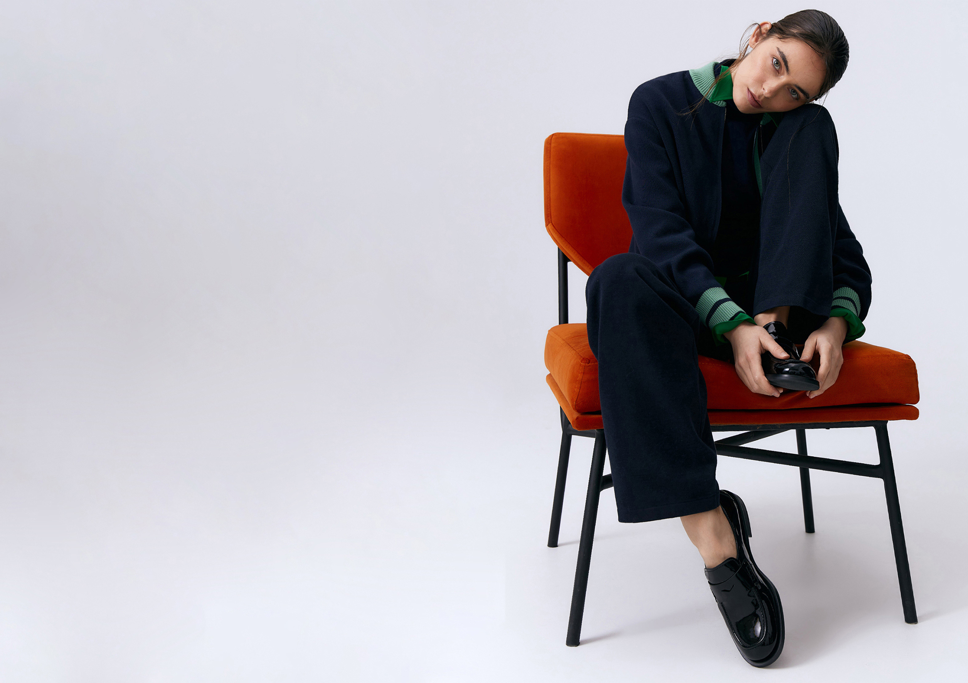 Бомбер c брюками