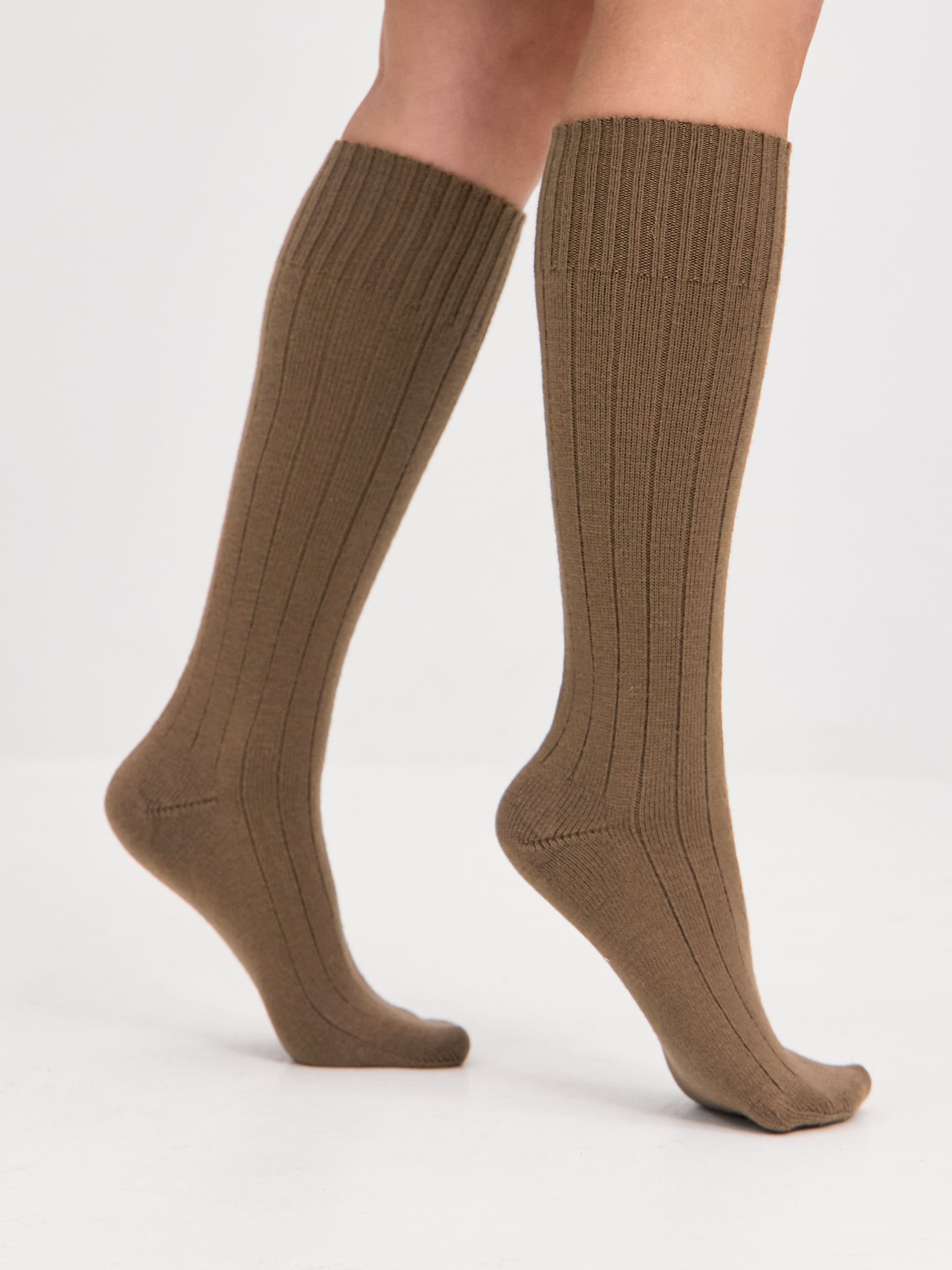 Гольфы трикотажные Степ (бежевый, 36-40)