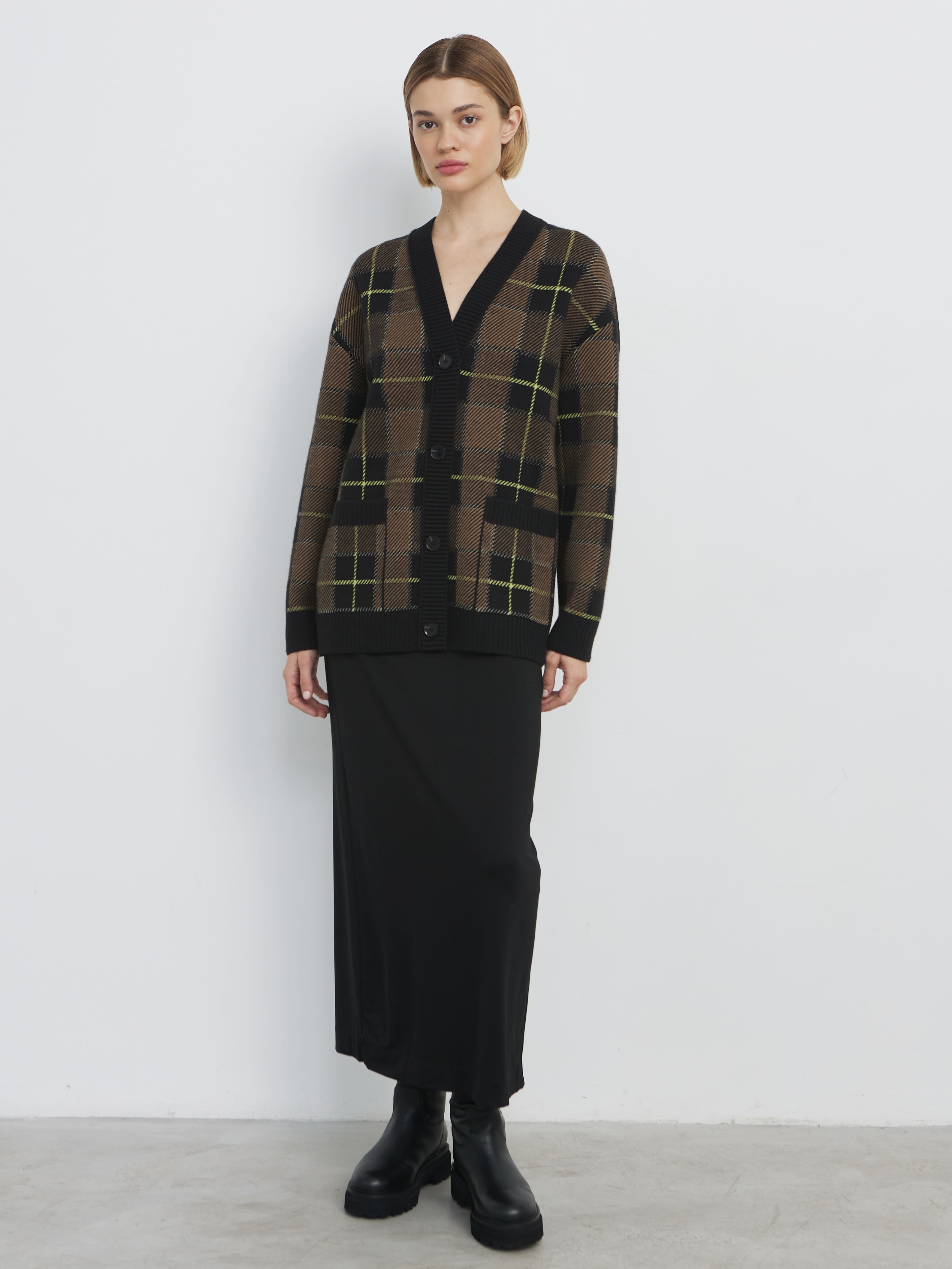 Горизонт кардиган трикотажный (черный/т.бежевый, 44-46)