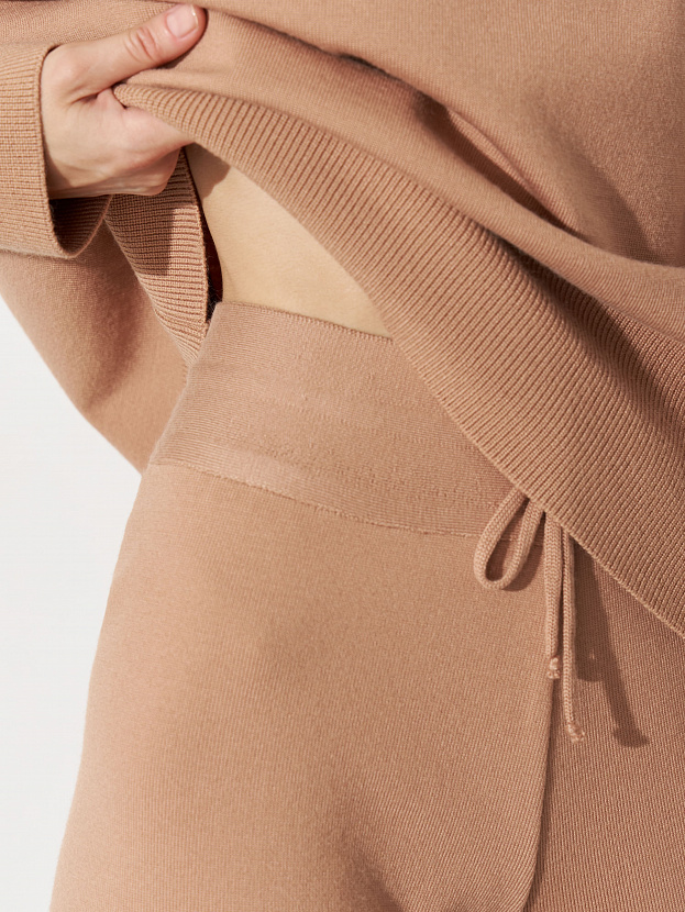 Дания костюм (джемпер+брюки) трикотажный (светло-песочный, 40-42/164-170)