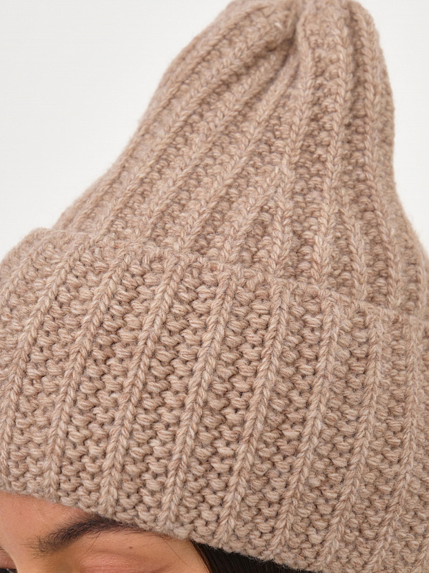 Черри шапка трикотажная (бежевый меланж, 56-58)