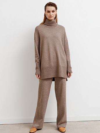 Костюм из шерсти мериноса и вискозы Сатурн