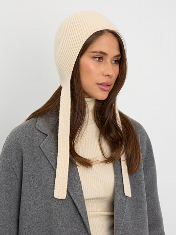 Чепчик из шерсти мериноса и кашемира Шапо
