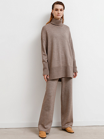 Костюм из шерсти мериноса и вискозы Сатурн