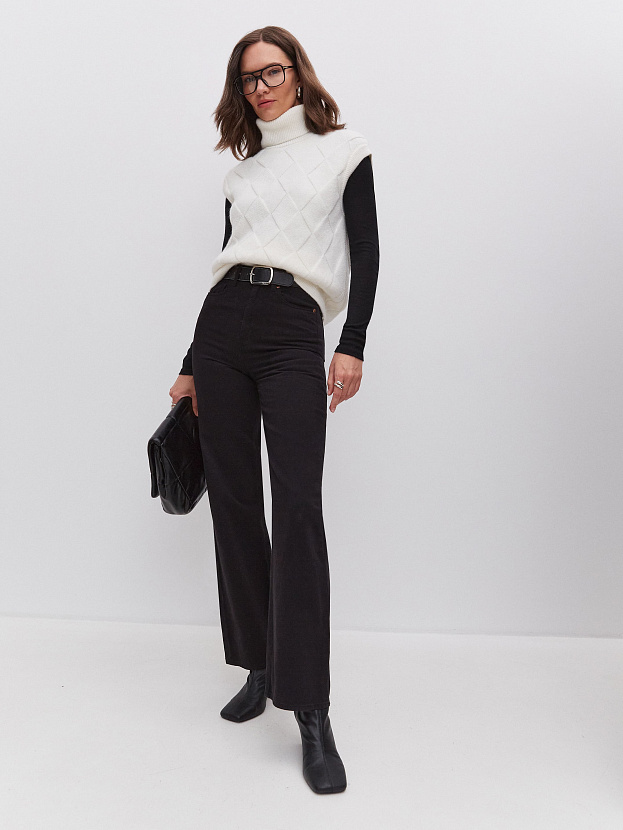 Дарина жилет трикотажный (белый, 44-46)