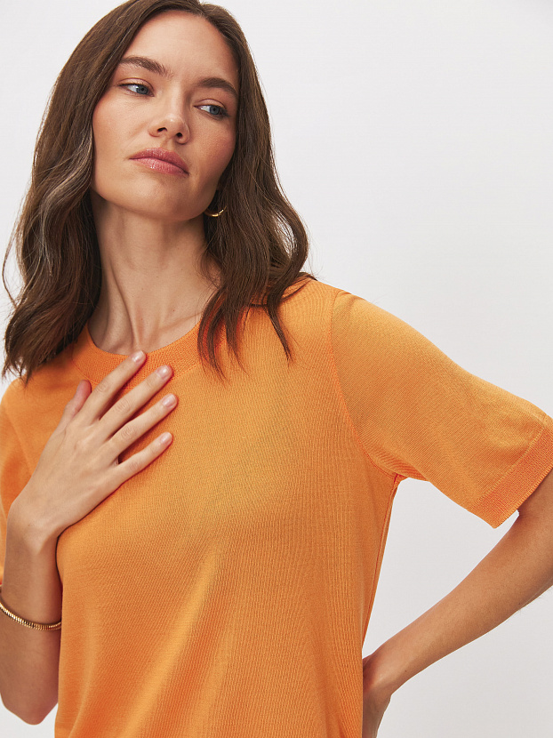 Адель джемпер (футболка) трикотажный (абрикосовый, 44-46)