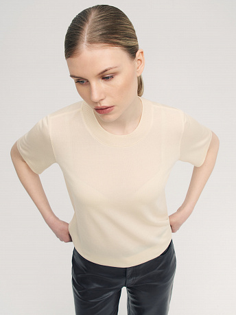 Футболка из тонкой вискозы Адель