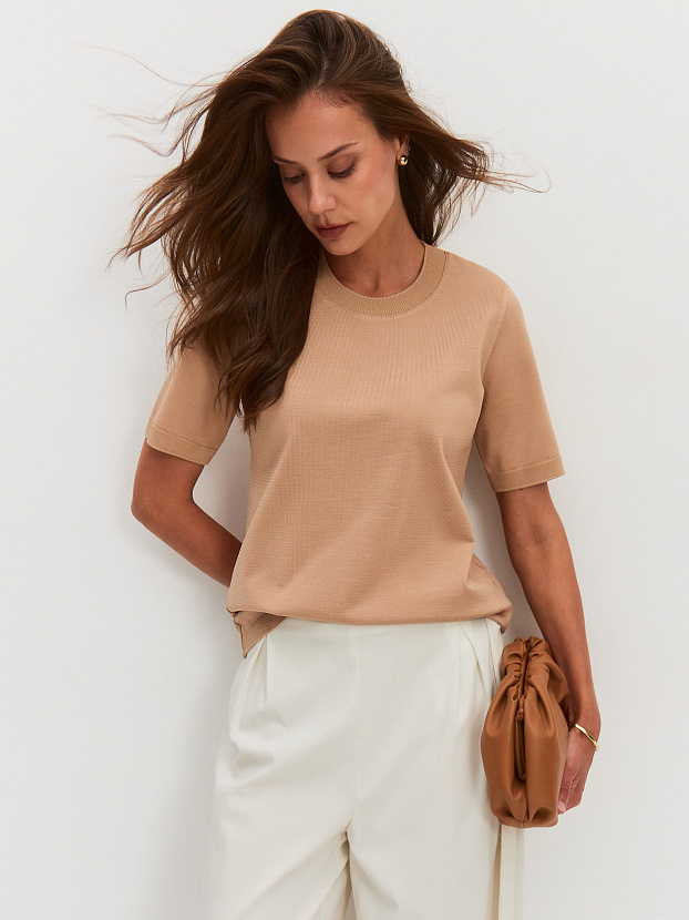 Адель джемпер (футболка) трикотажный (бежевый, 44-46)