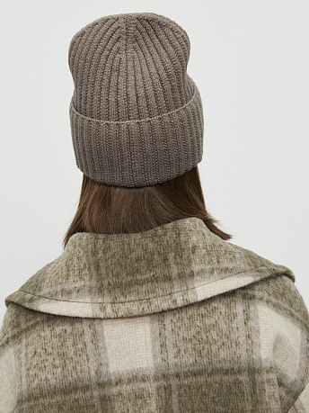 Шапка с широким отворотом из шерсти мериноса Лайт