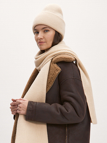 Комплект из шапки и шарфа из шерсти мериноса Ботаника
