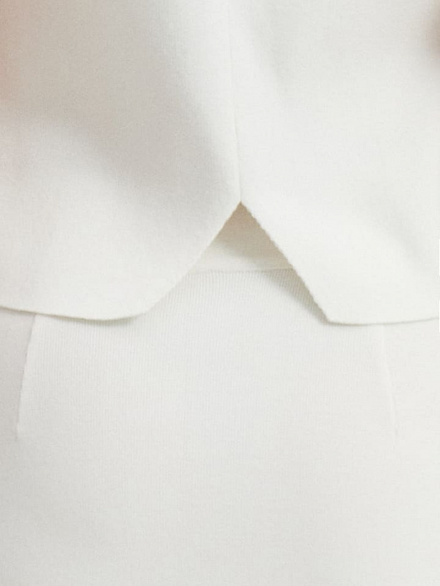 Тиффани жилет трикотажный (белый, 44-46)