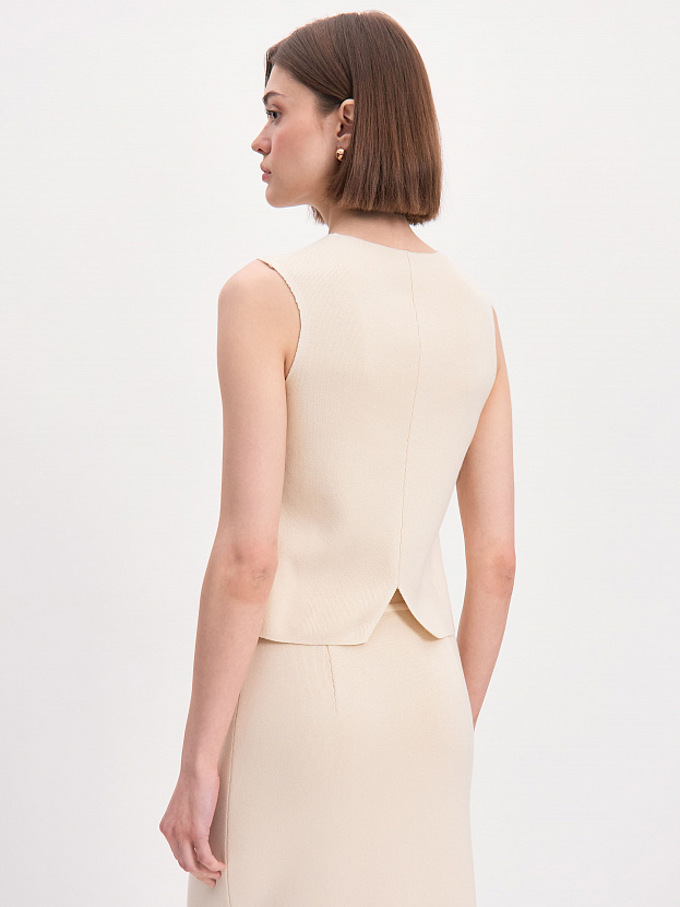 Тиффани жилет трикотажный (кремовый, 44-46)