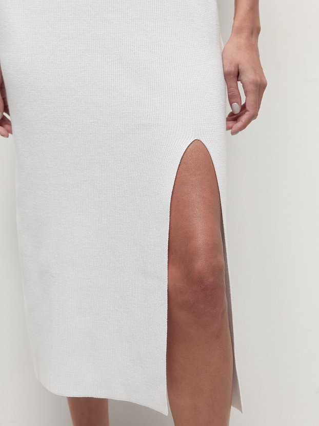 Каре платье трикотажное (молочный, M (46))