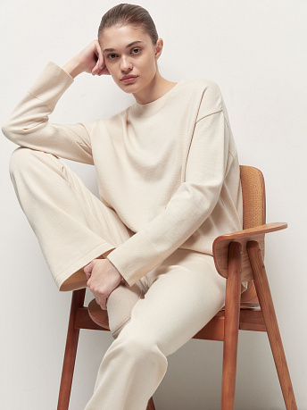 Костюм из шерсти мериноса и вискозы Дания